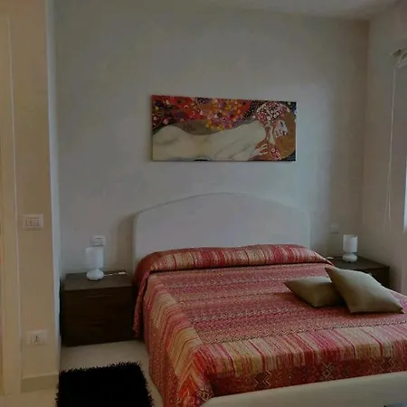 Palace 70 Bed & Breakfast Roma